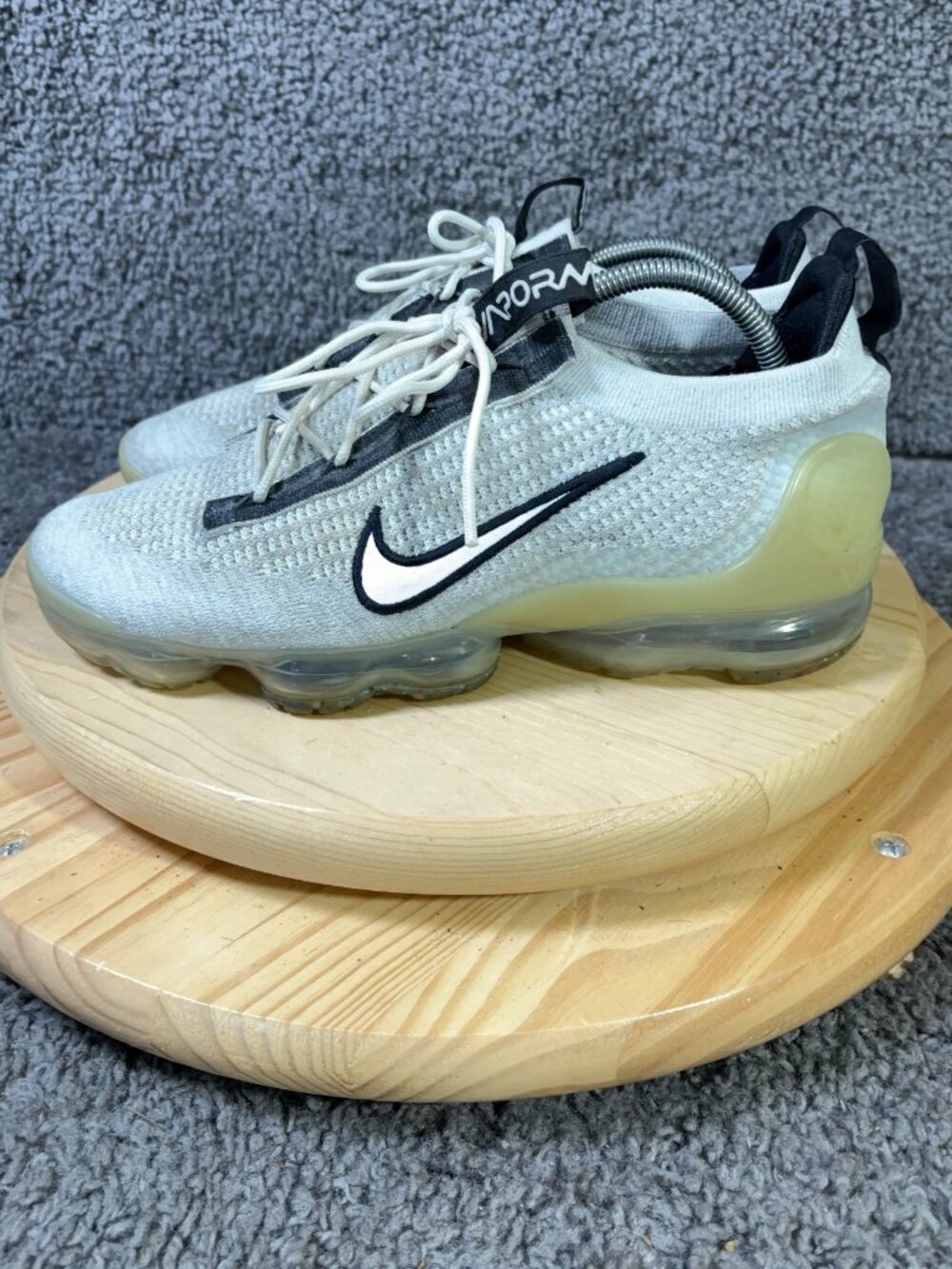 Nike Air VaporMax Flyknit 2021 Running Shoes Mens Size 10 White Gym Sneakers  St